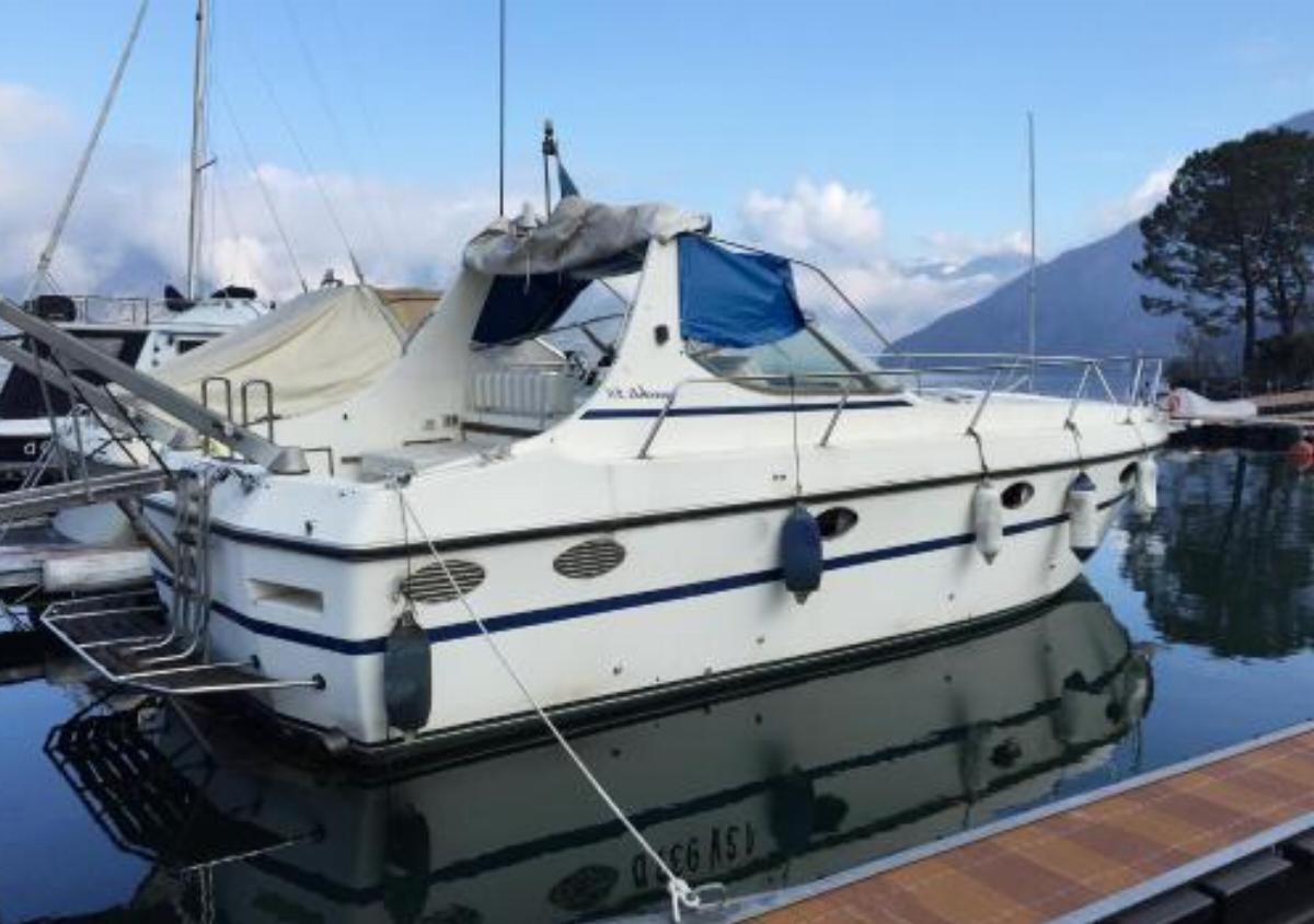 Yacht Charme Iseo Lake One Hotel Pisogne Italy
