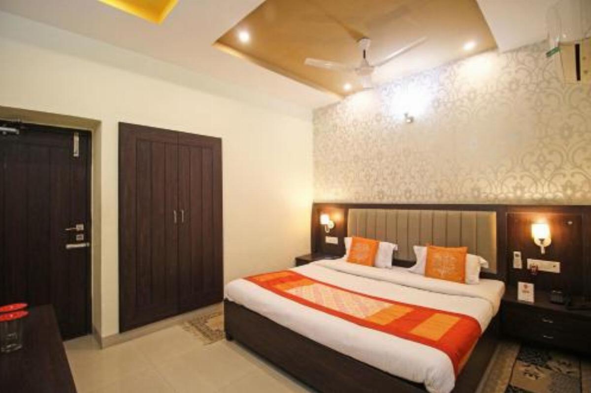 Yark Inn Hotel Gorakhpur India
