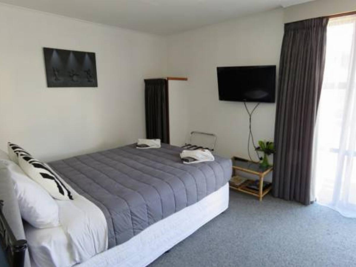 Yarrow Motel Hotel Invercargill New Zealand