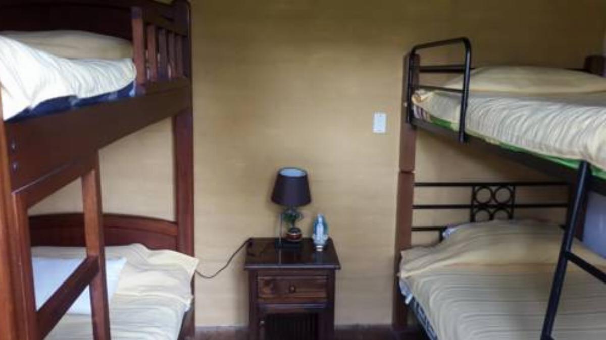 Yellow Guest House Hotel Cotacachi Ecuador