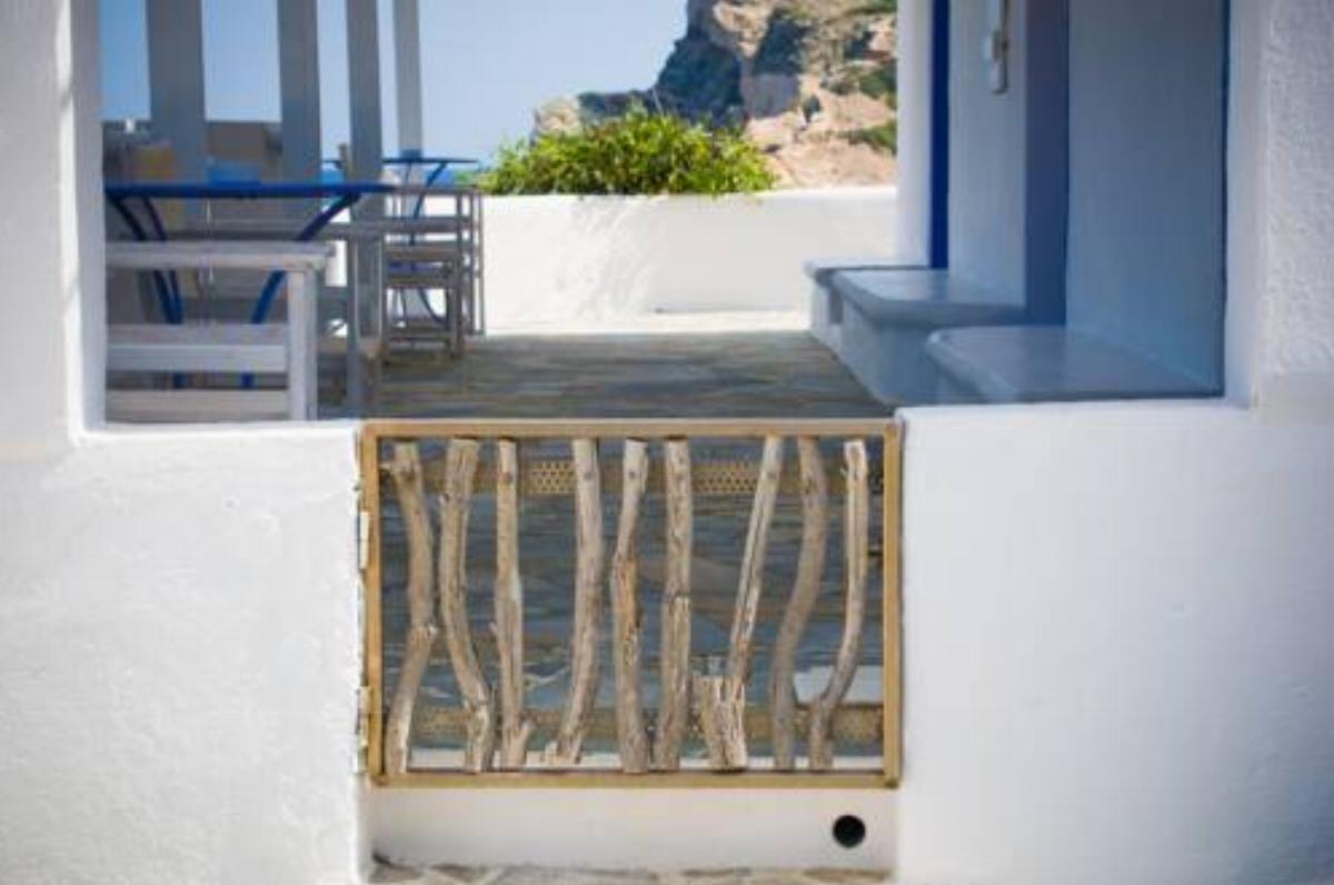 Κymanemi Folegandros Hotel Agali Greece