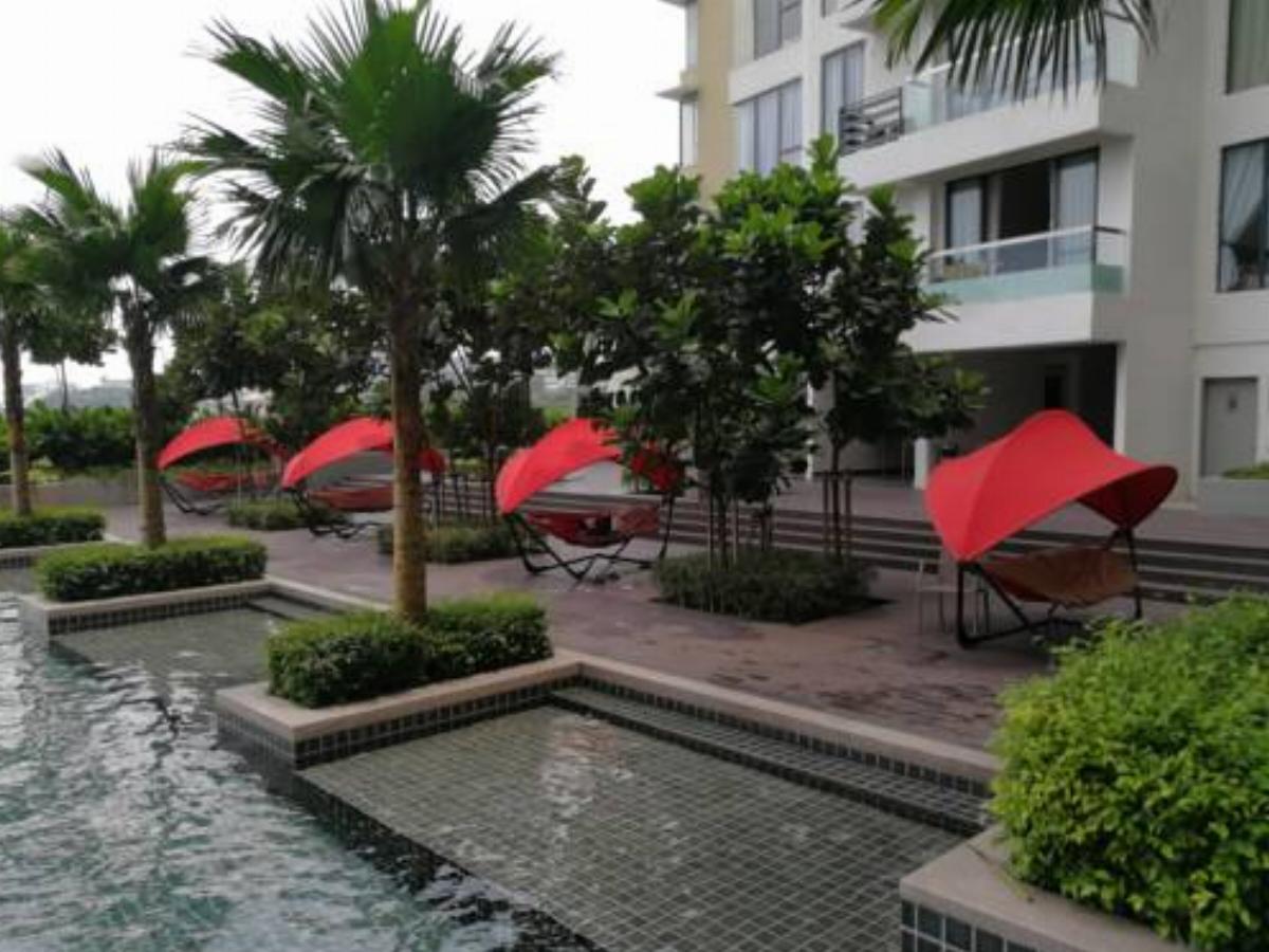 You Vista condominium Hotel Kampong Baharu Cheras Batu Sembilan Malaysia