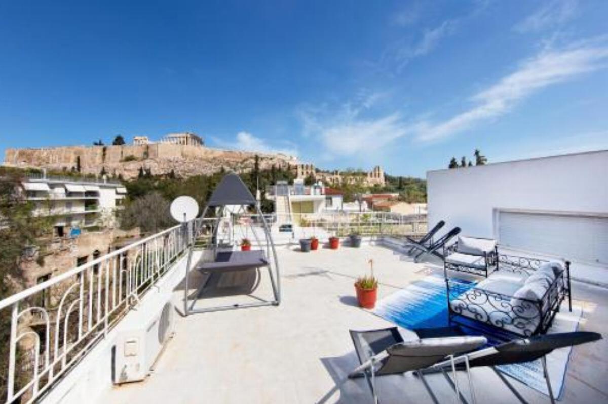 Your Home under the Acropolis - sleeps 9! Hotel Athens Greece