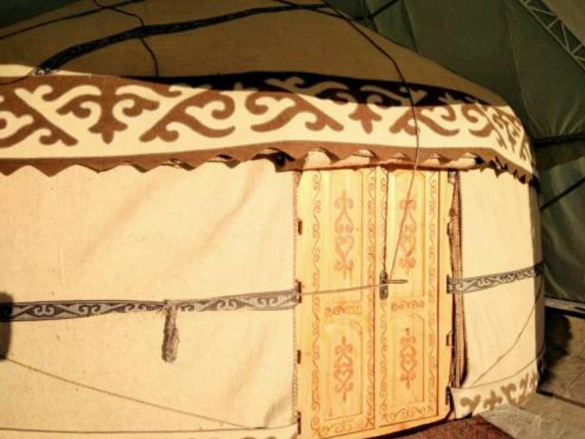 Yurt camp Meiman Ordo Hotel Bokonbayevo Kyrgyzstan