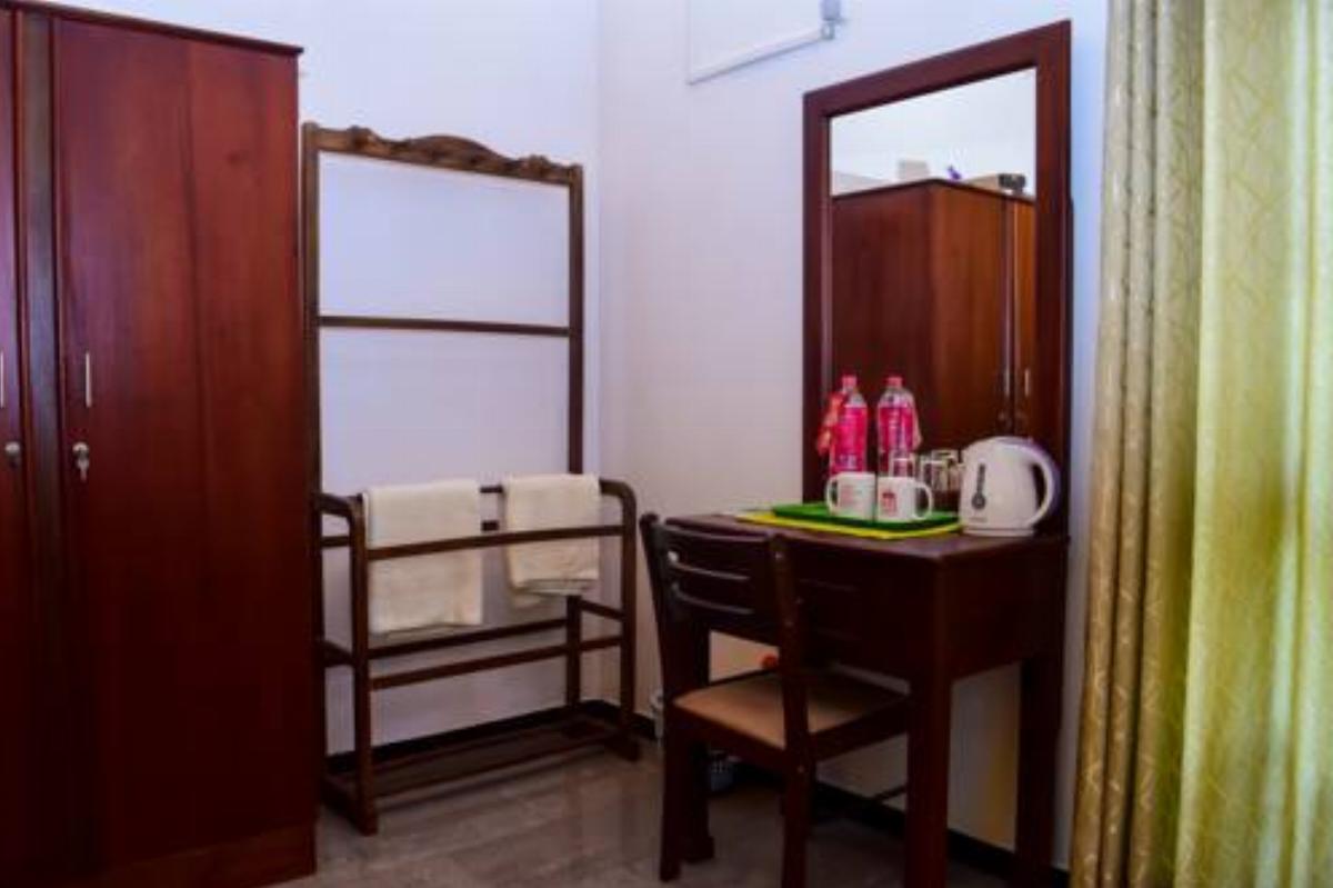 ZEN Rooms Hospital Road Hotel Gangodawila Sri Lanka