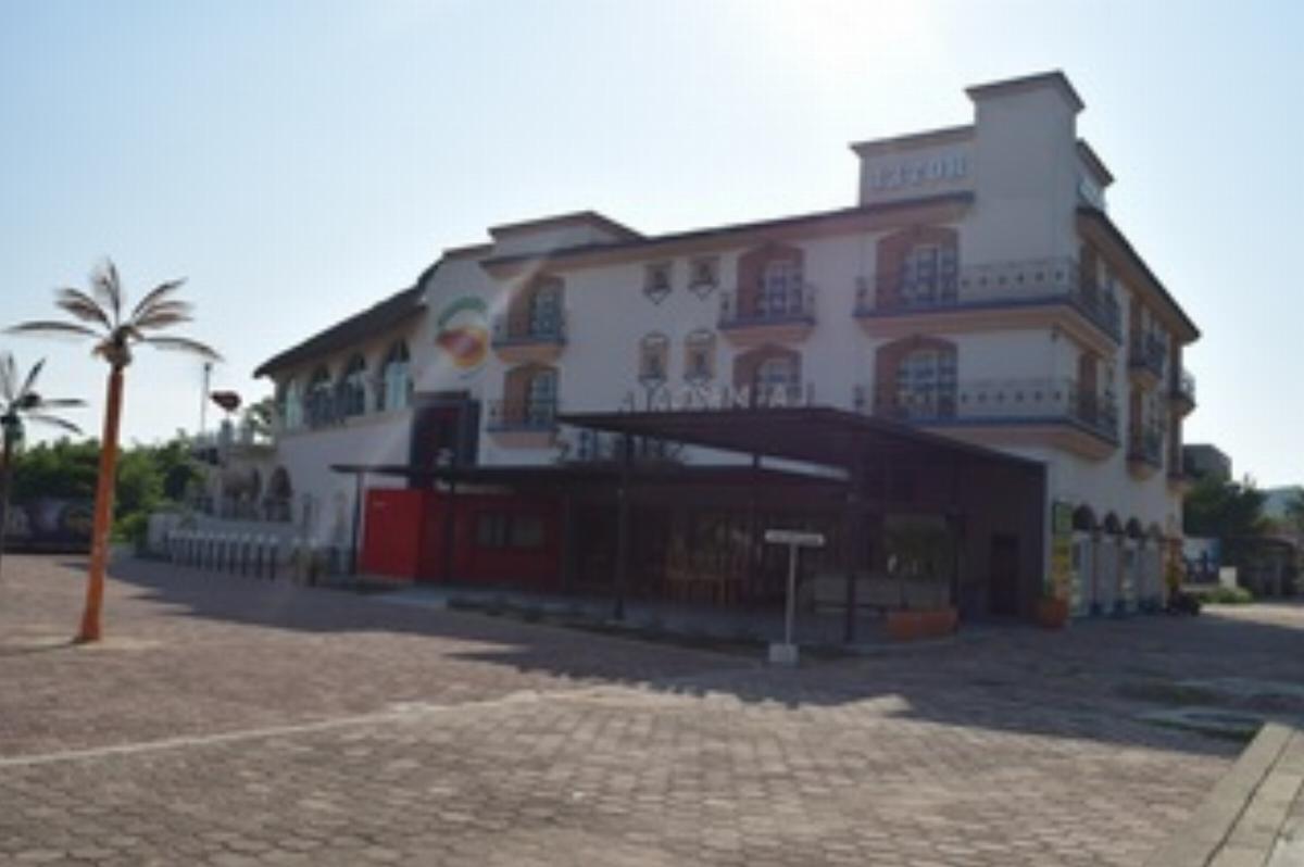 ZONE H FUN INCLUSIVE Hotel Huatulco Mexico